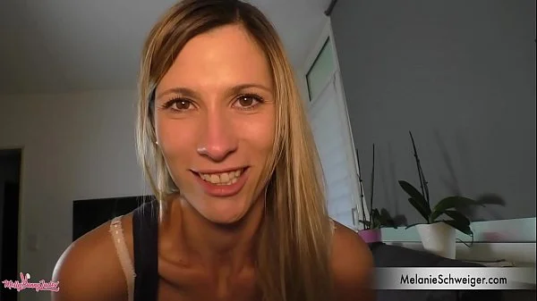 MELANIE SCHWEIGER - Enge Muschi und unglaublich geil auf Sex