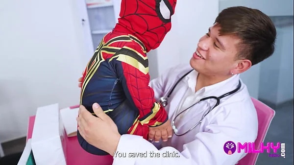 Midget Spider-Man defeats clinics thief and hot Maryam sucks his cock... Hero or villain?