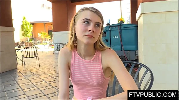 crazy teen upskirt