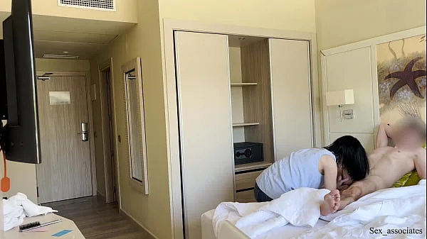 PUBLIC DICK FLASH. I pull out my dick in front of a hotel maid and she agreed to jerk me off.