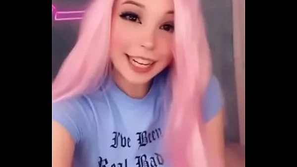 Belle Delphine tits