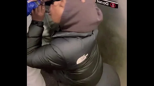 PUBLIC 11INCH BBC SUCKED FAST ON SUBWAY