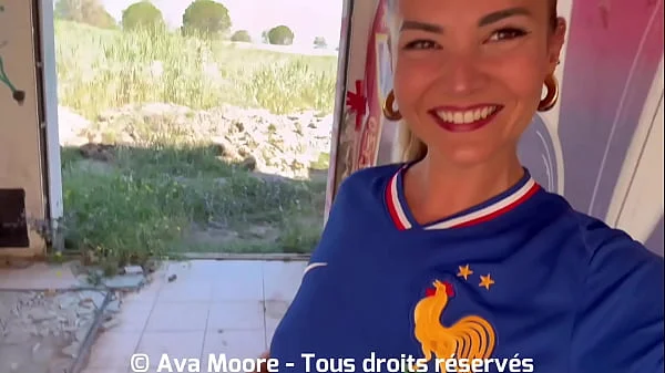 BUKKAKE GEANT - Salope Française Suce Des Inconnus pour l'Euro 2024 de Football