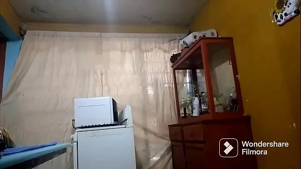 Pido ayuda para mover un mueble