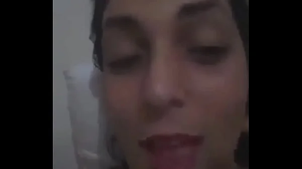 سكس عربي مصري لتكمل الفديو الرابط في الوصف