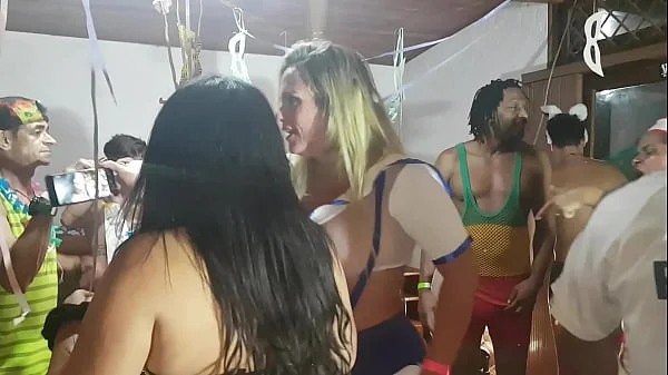 Brazil Carnaval 2022 !!! Nunca chupei tanto pau não acredito que fiz tudo isso com a Paty Bumbum